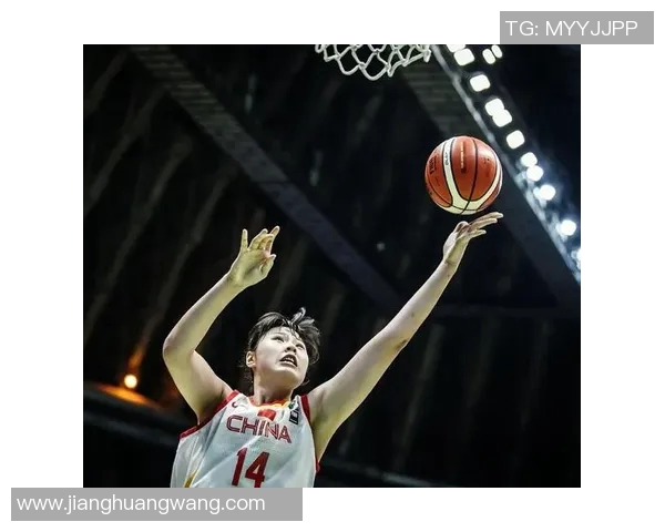 李月汝首秀表现不俗但风暴遭遇水星22分惨败开启新赛季挑战